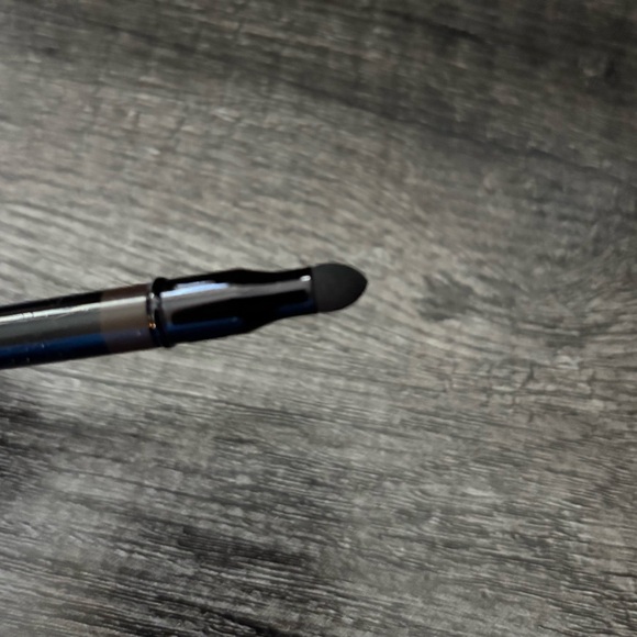 Victoria Beckham Satin Kajal Eyeliner - Cocoa - Picture 3 of 6